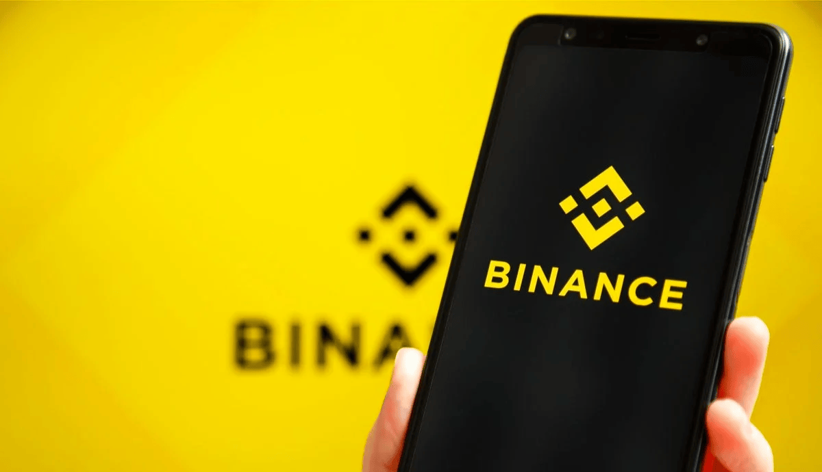 特朗普赦免赵长鹏，币安要重返美国？BNB暴涨8%，市场格局将重塑